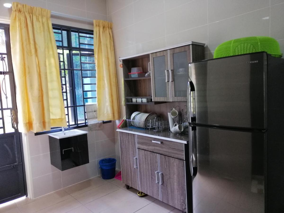 A&D Home-Stay @Kota Warisan, Sepang Exterior photo